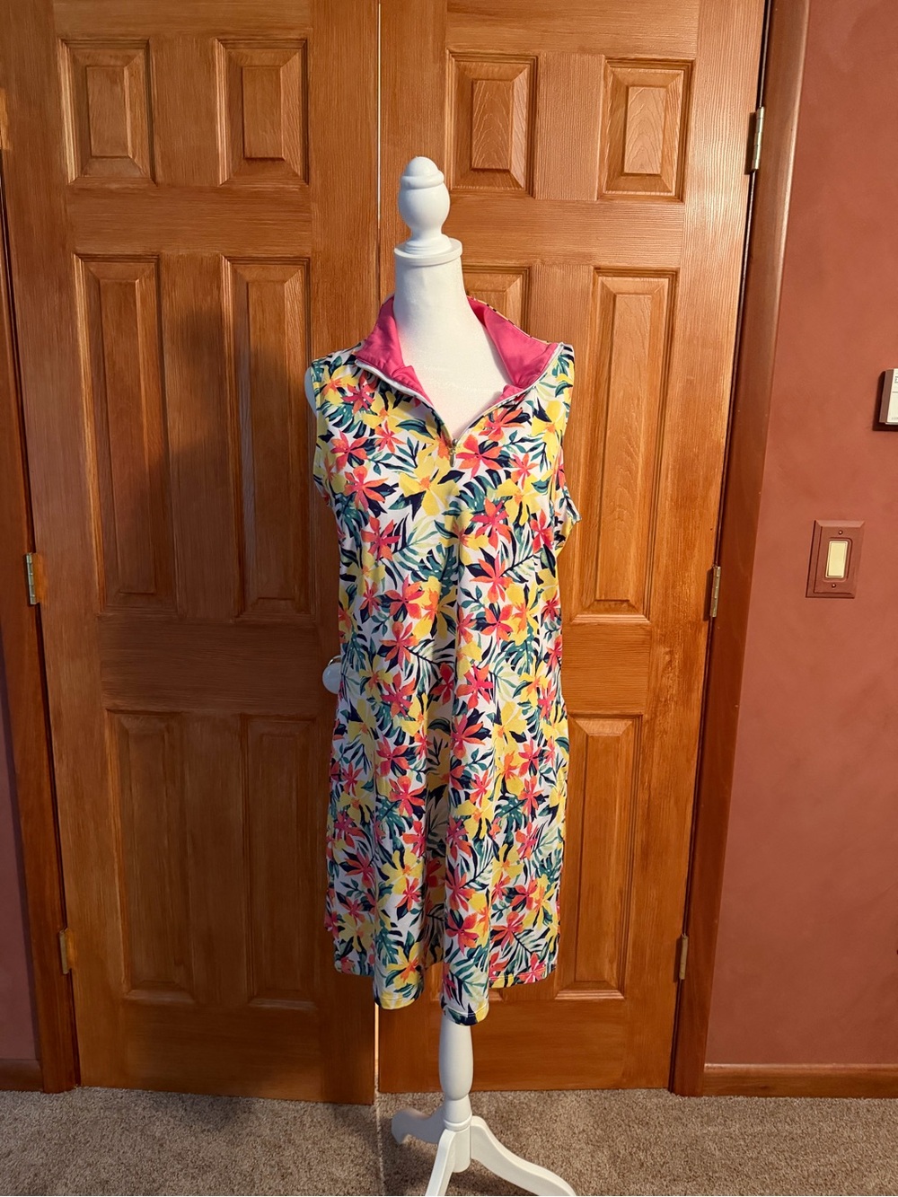 Sleeveless Floral Midi Dress with Contrast Collar - Pink & Yellow